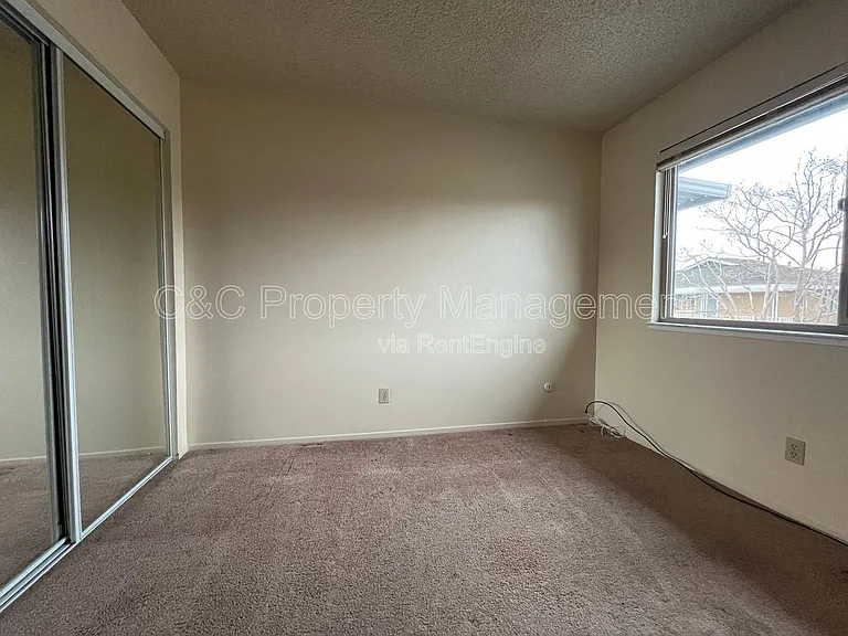 1365 42nd Ave #4 — Photo 5
