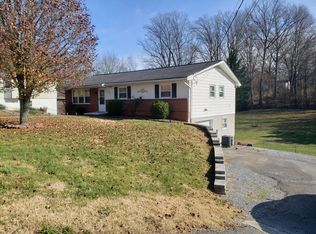 1105 Antioch Rd, Johnson City, TN 37604