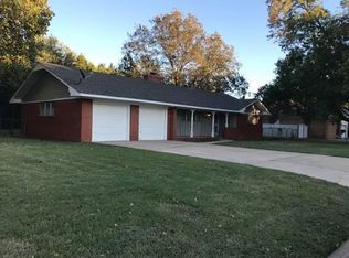 912 N 12th St, Duncan, OK 73533