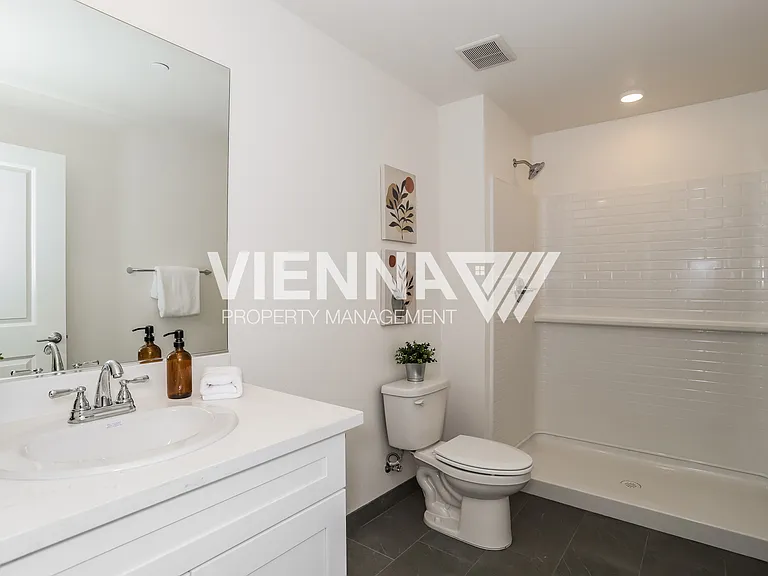 8076 Quiet Knolls Dr — Photo 14