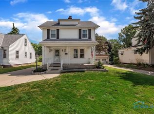 421 S Whittlesey Ave, Oregon, OH 43616