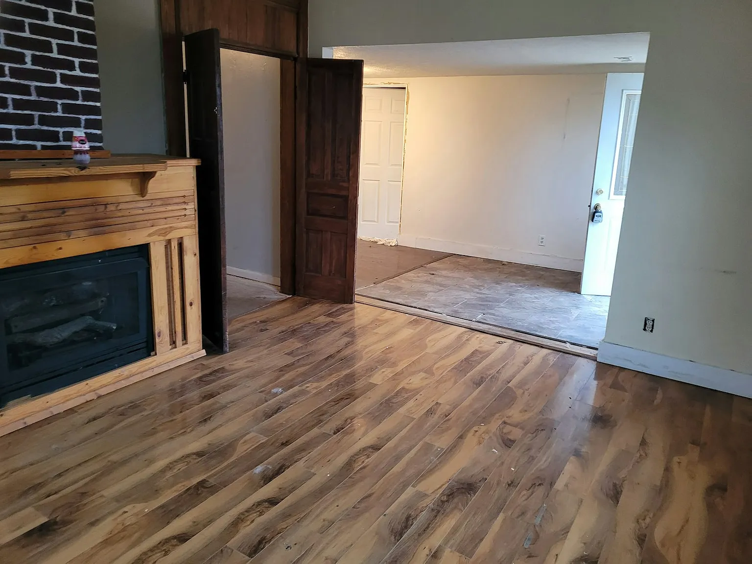 244 South Mann Avenue — Photo 4