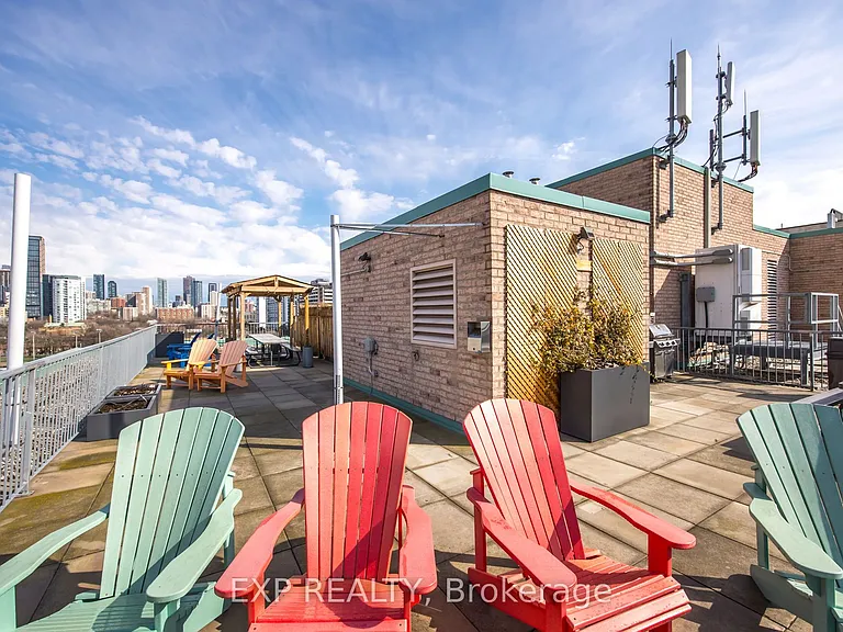 311 Richmond St E #802 — Photo 31