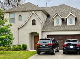 2813 Townsend Dr, Fort Worth, TX 76110
