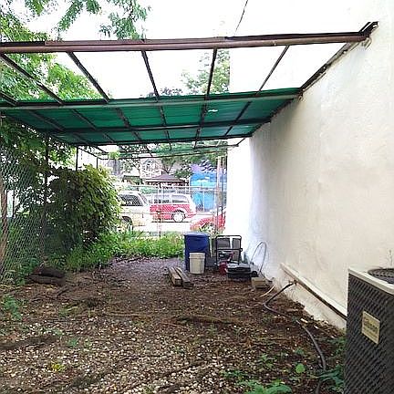 3rd image of 133 W Dauphin St