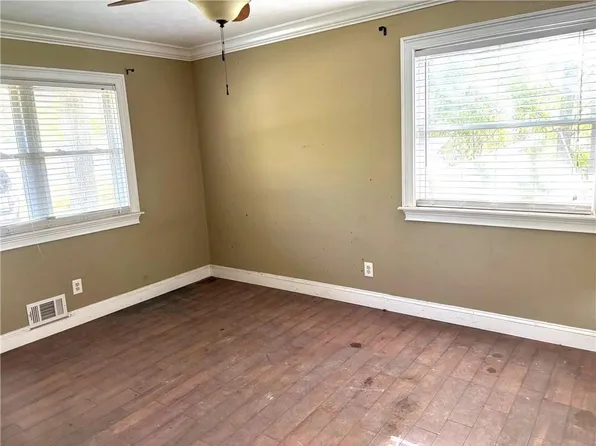 3606 Sullivan Dr, Douglasville, GA 30135