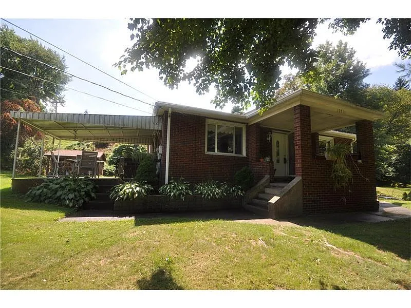 1551 Gilmore Dr photo 1