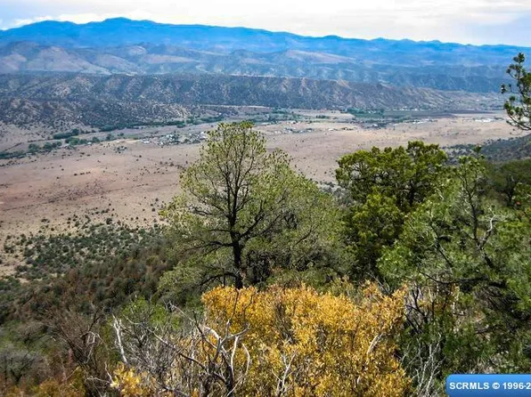 5 Buffalo Bill Rd, Mimbres, NM 88041