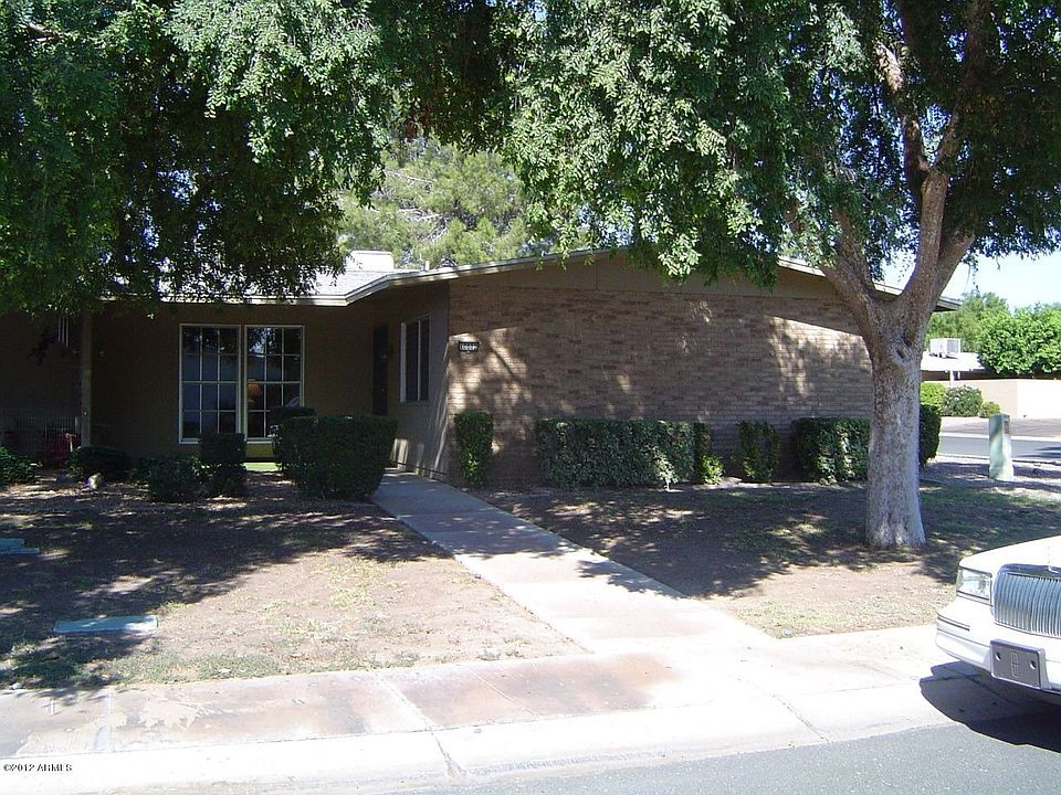 1st image of 10802 W Santa Fe Dr
