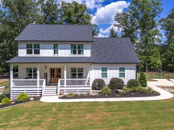 530 Seasons Chase, Winterville, GA 30683