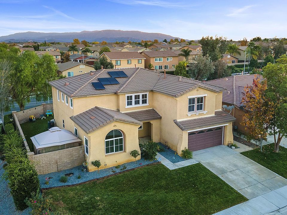 1st image of 37968 Palomera Ln