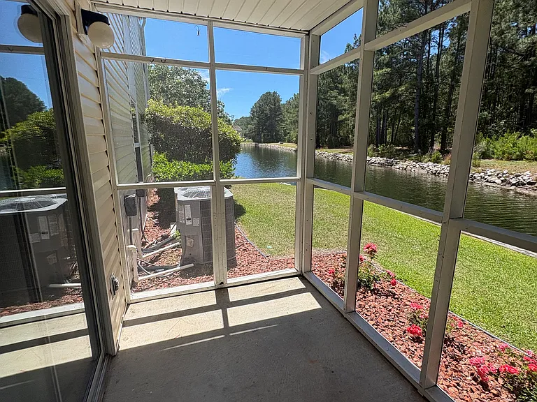 8861 Barkwood Dr — Photo 4