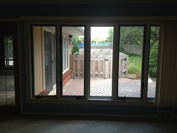 3rd image of 4044 Cambrook Lane