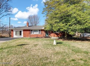 601 Hausfeldt Ln, New Albany, IN 47150