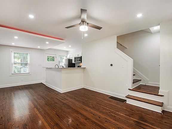 3rd image of 5064 Baltimore Ave