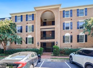 5715 Brewer House Cir APT T1, Potomac, MD 20852