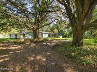 48565 Crawford Ln, Hilliard, FL 32046