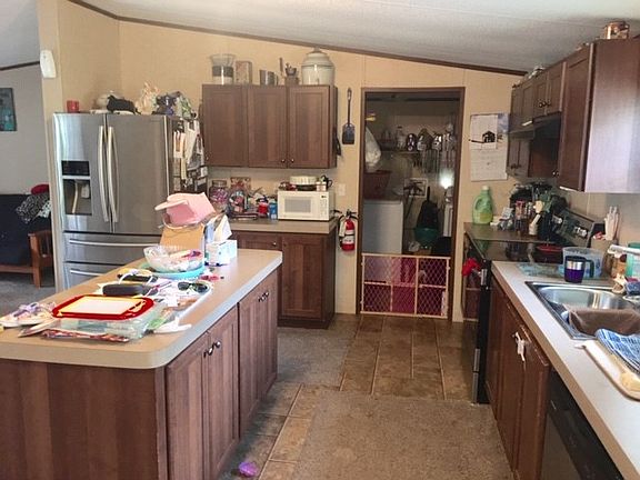 5th image of 802 Cozy Cove St
