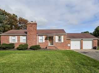 513 Miner Rd, Highland Heights, OH 44143