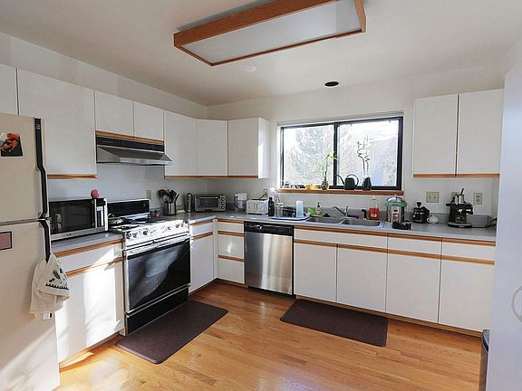 Large Kitchen