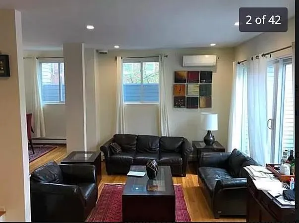 1 Irving Ter — Photo 4