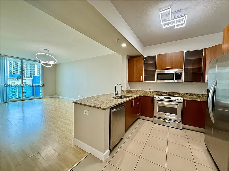 1945 S Ocean Dr #710 — Photo 35