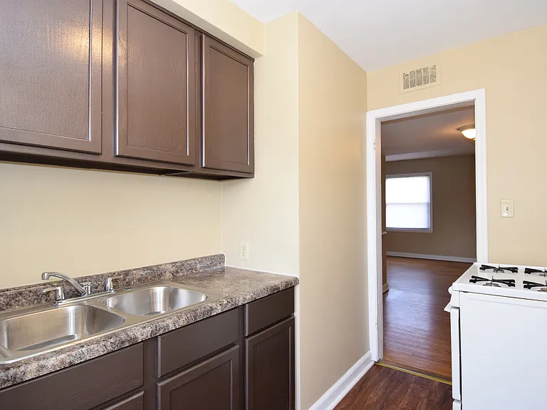 4167 N Sherman Blvd #4 — Photo 3