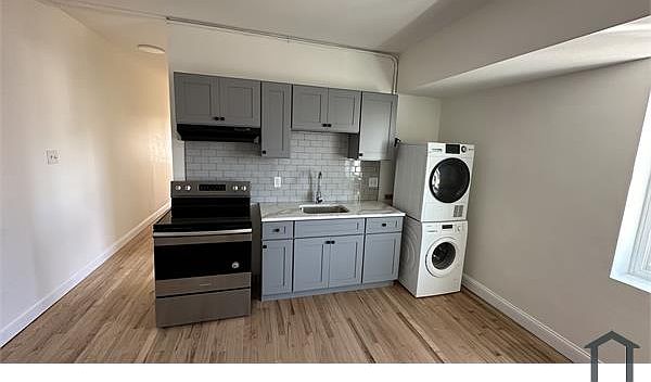 1st image of 1454 S 28th St Unit B