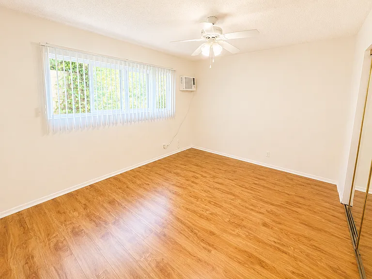 4300 Colfax Ave — Photo 11