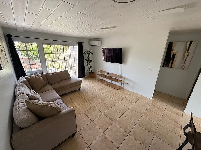 140 Uwapo Rd #7-203