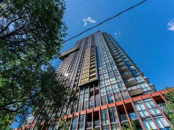 32 Davenport Rd #2503, Toronto, ON M5R 0B5