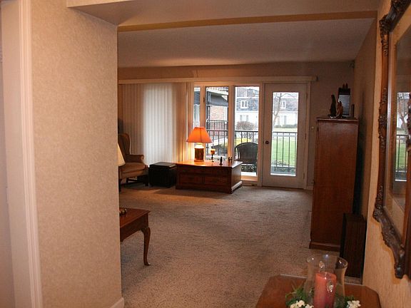 5th image of 4501 N Wheeling Ave #2-110
