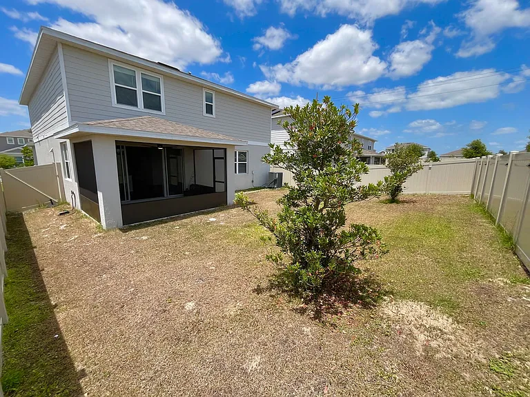 406 Sofia Ln — Photo 25