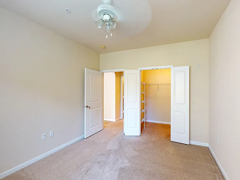Griffis Lake Washington A8 bedroom.