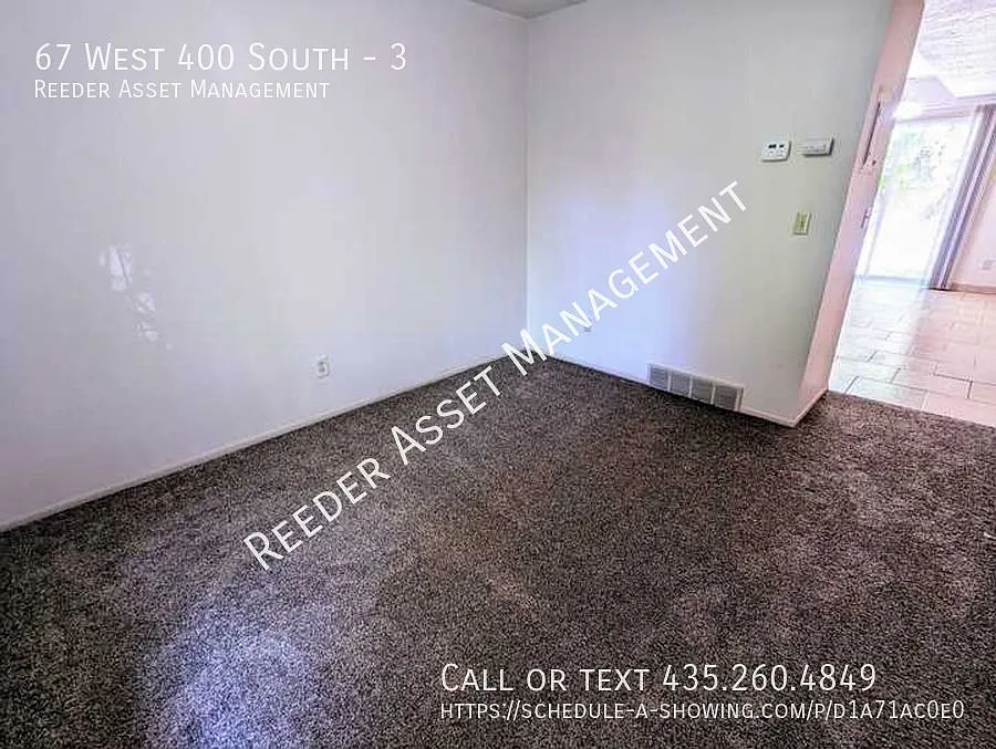Charming & Pet-Friendly 2 Bed / 2 Bath Apartment in Logan! — Photo 4