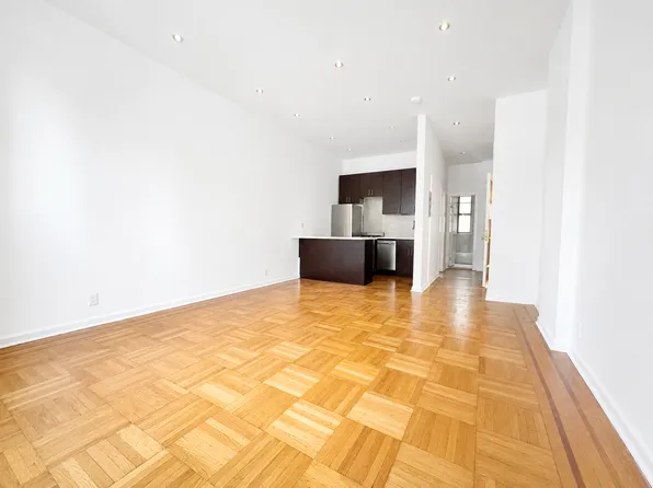 159 Eastern Parkway image 1 of 5