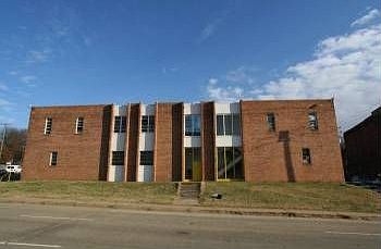 1st image of 501 Oliver Hill Way