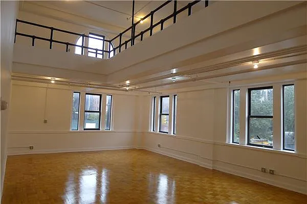 Rented by Voro NYC | media 9