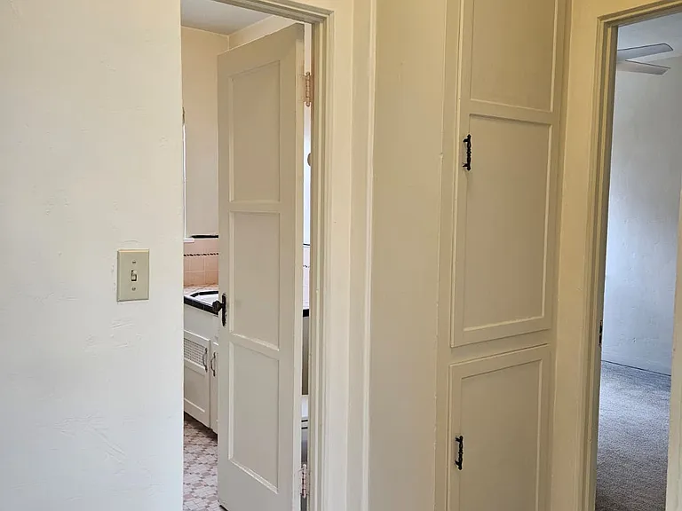 5728 Adelaide Ave — Photo 21