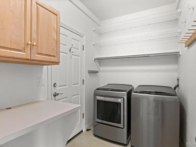 11625 Pine Grove Ln — Photo 33