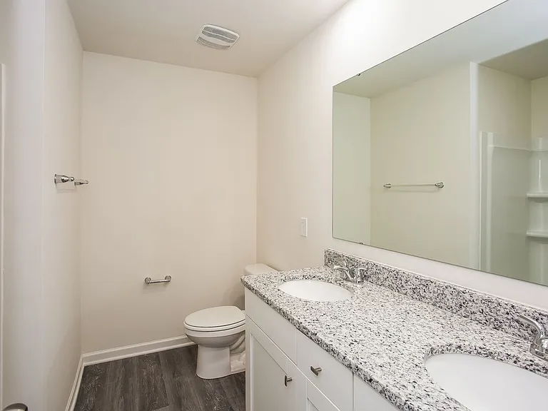 510 3rd St — Photo 37