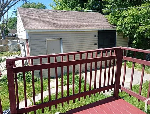 3 bed, $1,330 — Photo 3