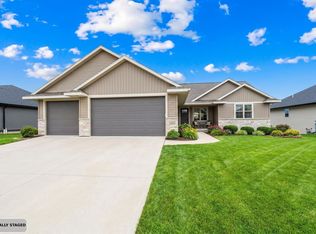 1429 Crossroads Dr, Hobart, WI 54313