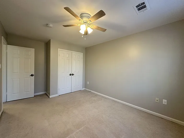 11560 Holly Briar Ln — Photo 31