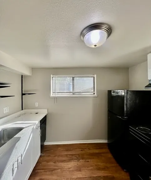 Stanley Flats — Photo 2
