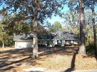 90 River Rd, Hattiesburg, MS 39401