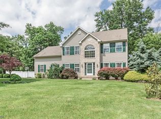 1427 Sutter Ave, North Brunswick, NJ 08902