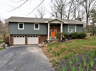 6666 Westlake Rd, Newburgh, IN 47630