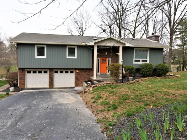 6666 Westlake Rd, Newburgh, IN 47630