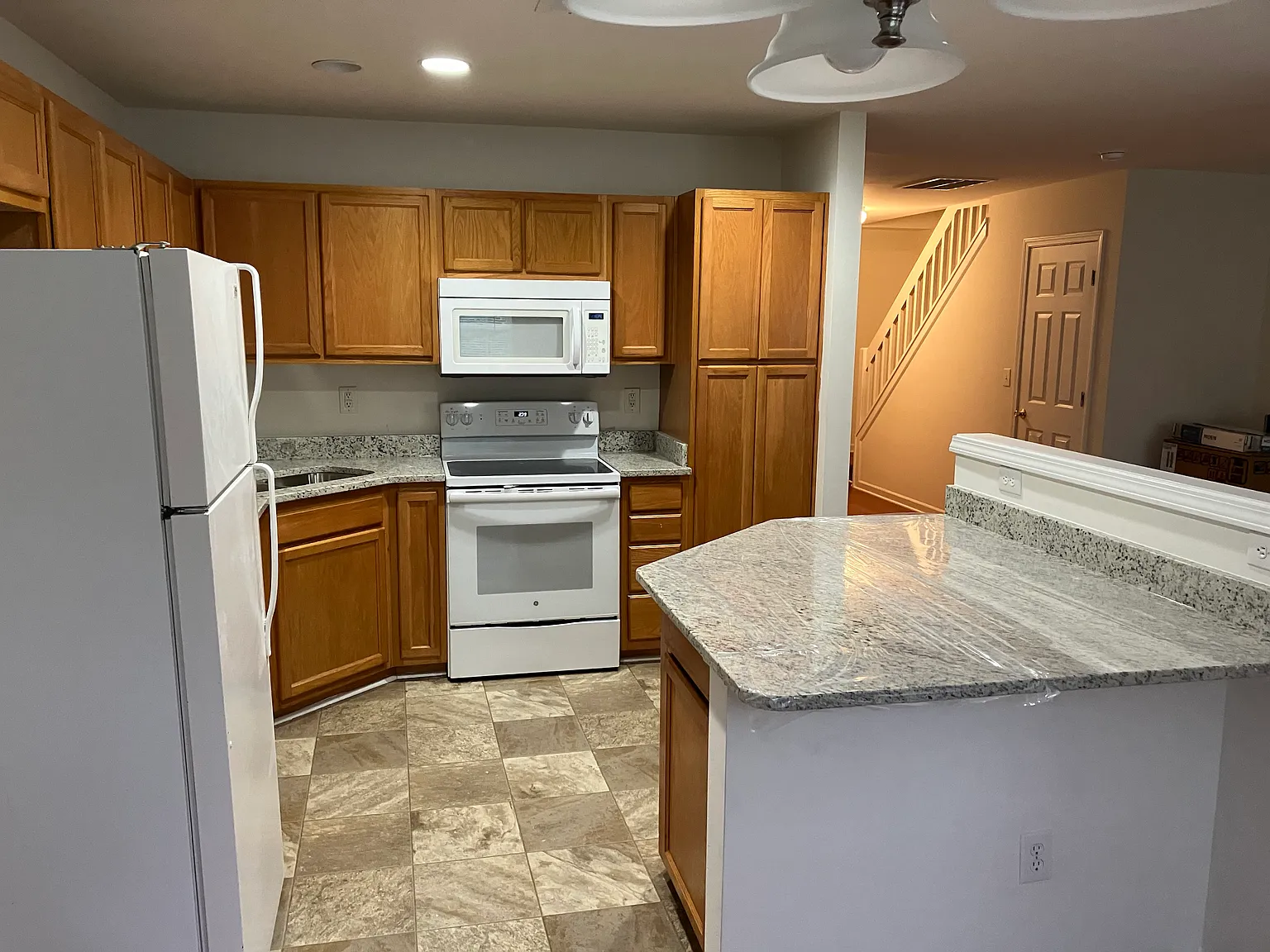 2 bed, 2.5 bath, 1250 sqft, $1,700 — Photo 4
